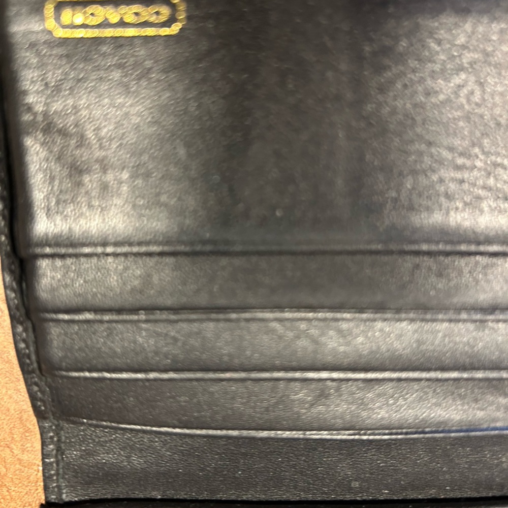 Coach brand wallet - Picture 4 of 5